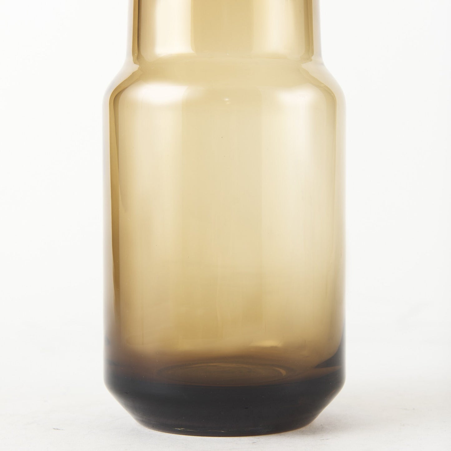 Brown ombre vase full view demonstrating 12 inch height ideal for medium flower arrangements