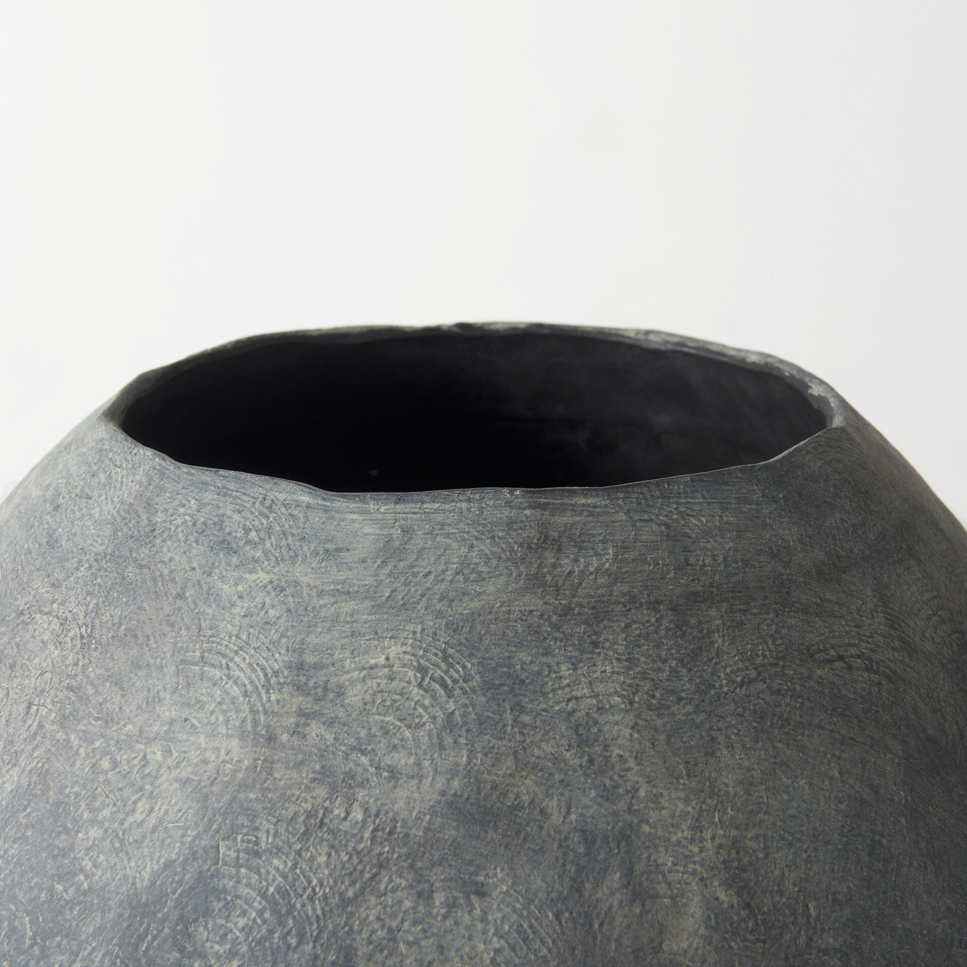 Kyros Ceramic Vase - Bottom Base View Demonstrating Stable Oval Foundation for Safe Floor Placement in Any Room
